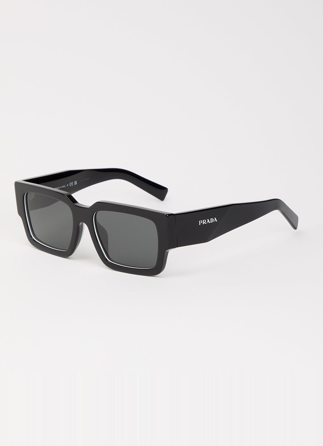 Prada Wayfarer zonnebril PR B17SF - voorkant diepzwart