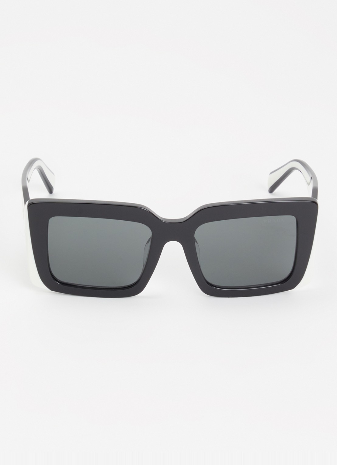 Prada Zonnebril PR D01S - detail 2 zwart
