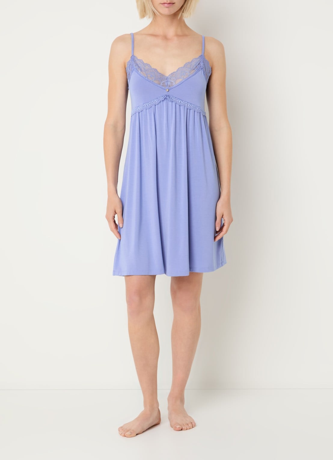 Pretty You Bamboo nachthemd met details van kant - voorkant 3 lavendel