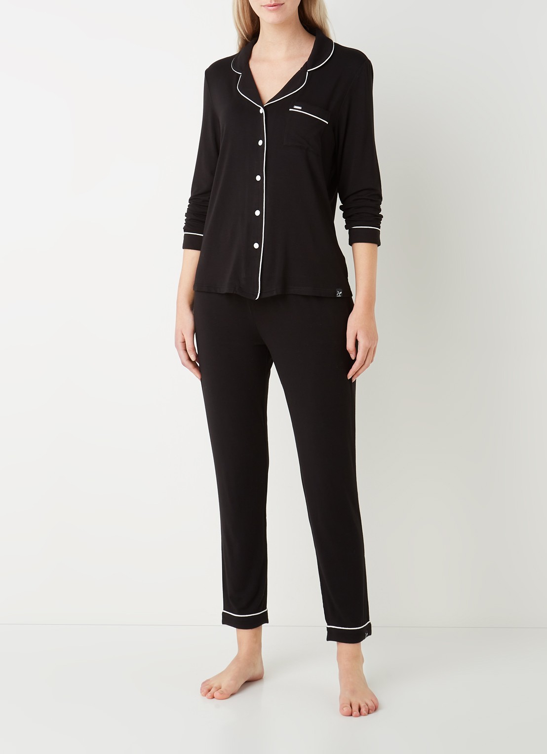 Pretty You Bamboo pyjamaset met contrasterende bies - voorkant 2 zwart