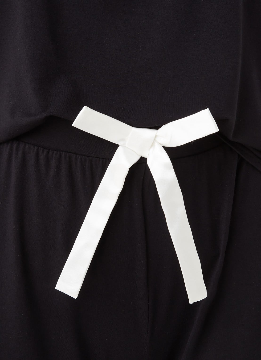 Pretty You Bamboo pyjamaset met contrasterende bies - detail 5 zwart