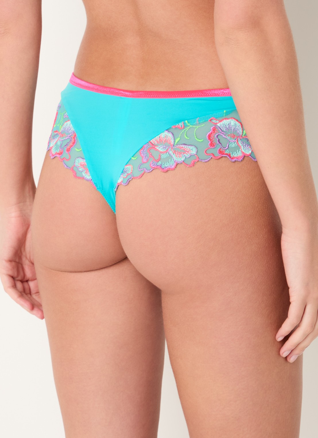 PrimaDonna Devdaha string met kant - achterkant turquoise