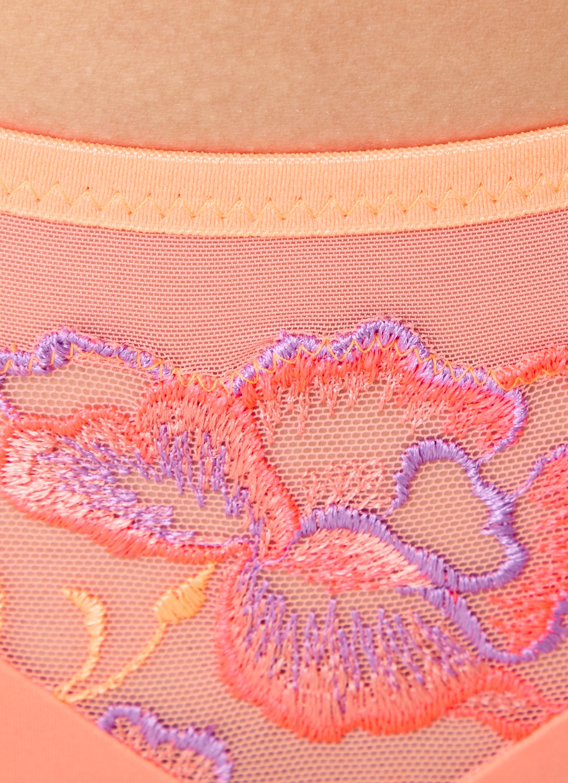 PrimaDonna Devdaha string met kant - detail 5 oranje