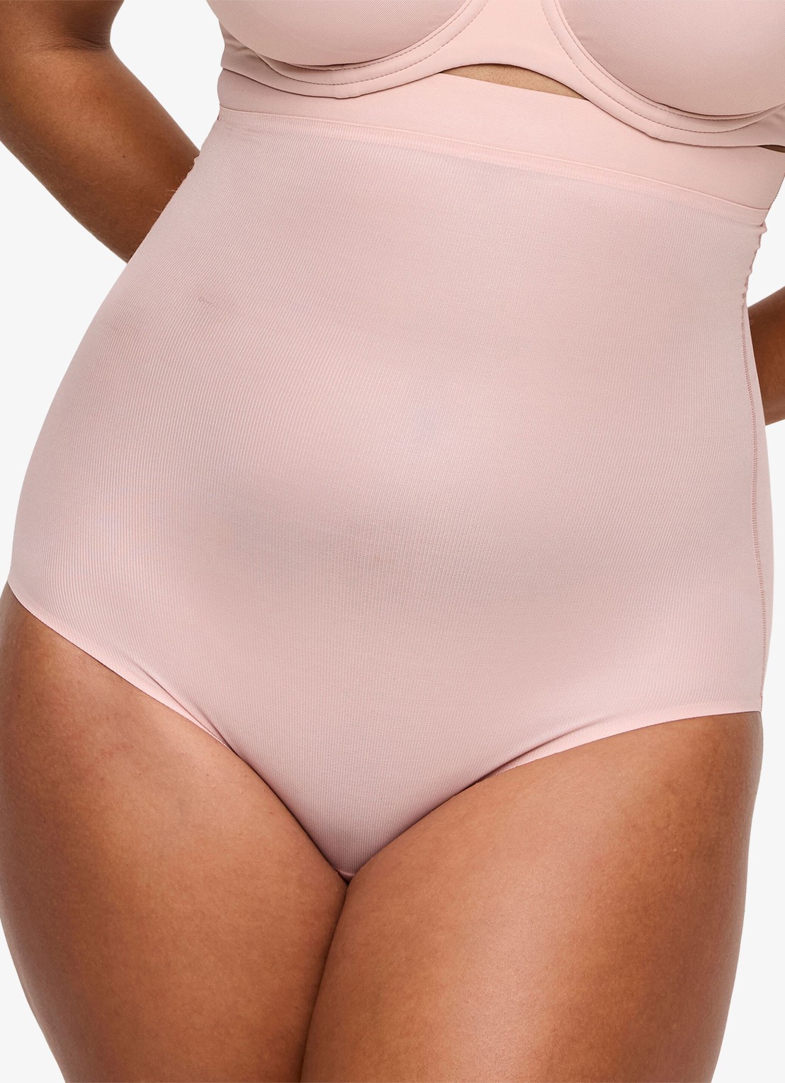 PrimaDonna Figuras high waisted corrigerende slip - detail 2 lichtroze