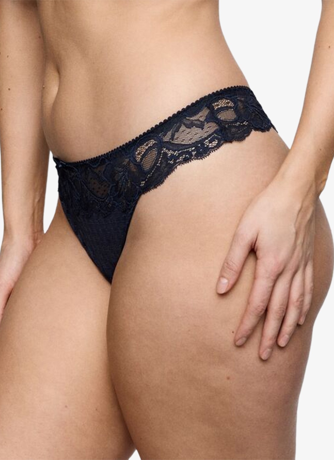 PrimaDonna Madison string met kant - detail 2 donkerblauw