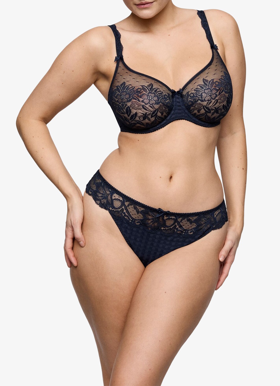 PrimaDonna Madison string met kant - voorkant 5 donkerblauw