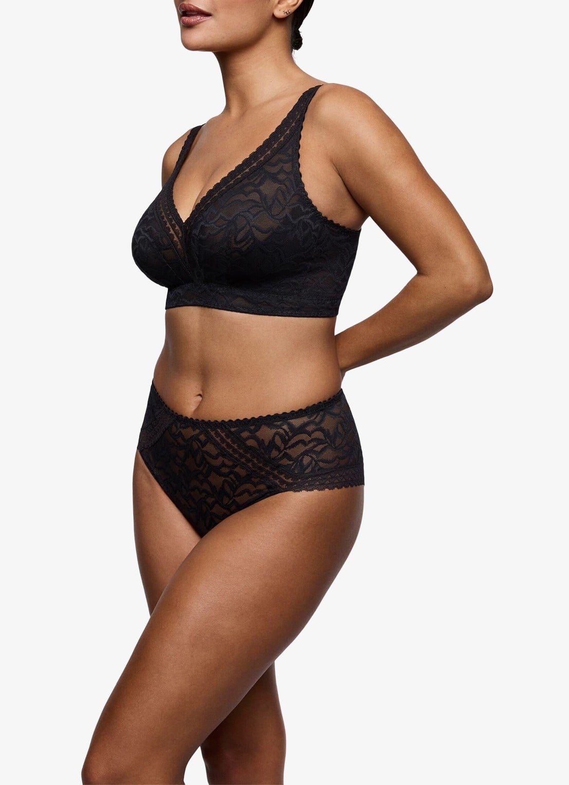 PrimaDonna Miyara slip van mesh met borduring - voorkant 5 zwart