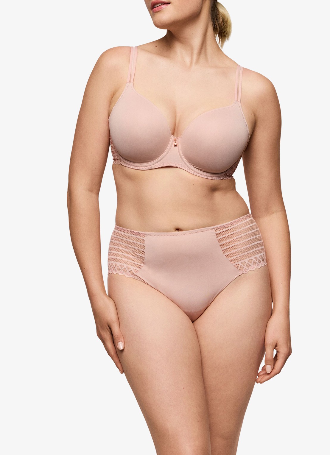 PrimaDonna Twist Side voorgevormde beugel bh - voorkant 3 lichtroze