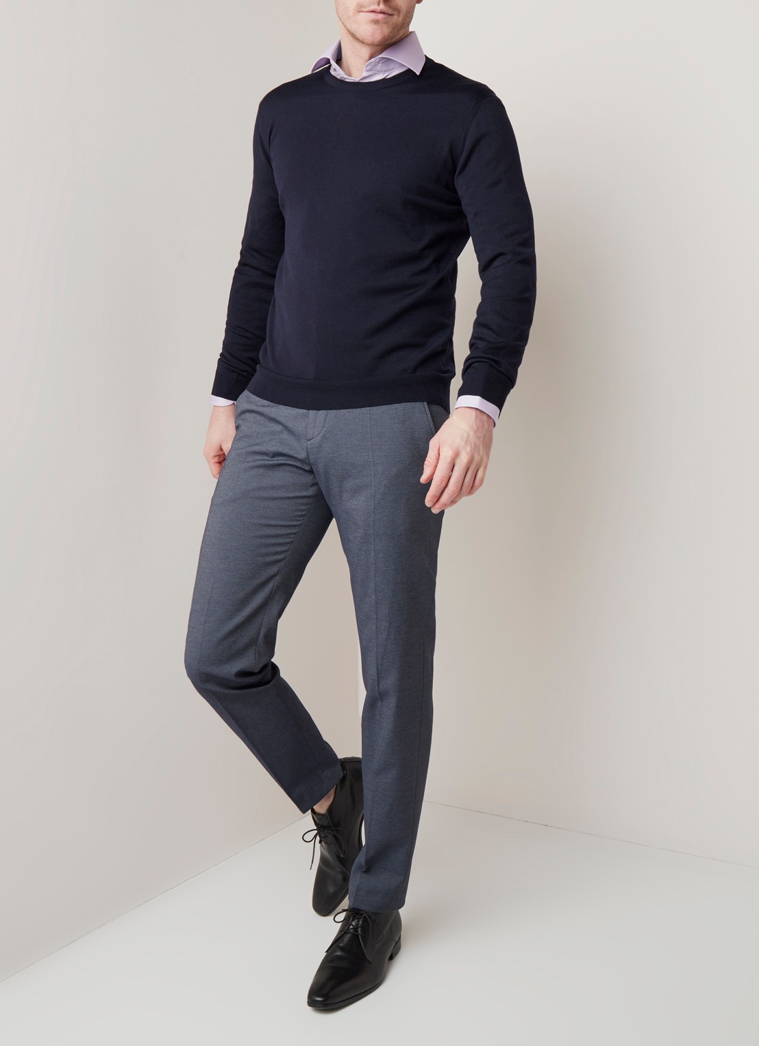 Profuomo Fijngebreide pullover van wol met ronde hals - voorkant 4 blauw