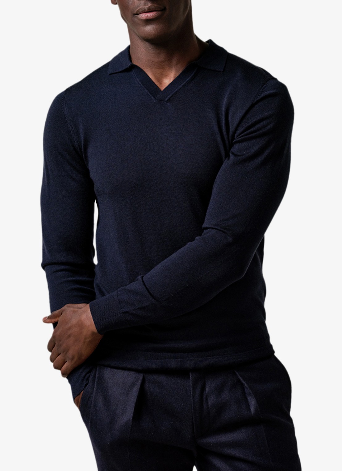Profuomo Fijngebreide trui van merino wol - detail donkerblauw