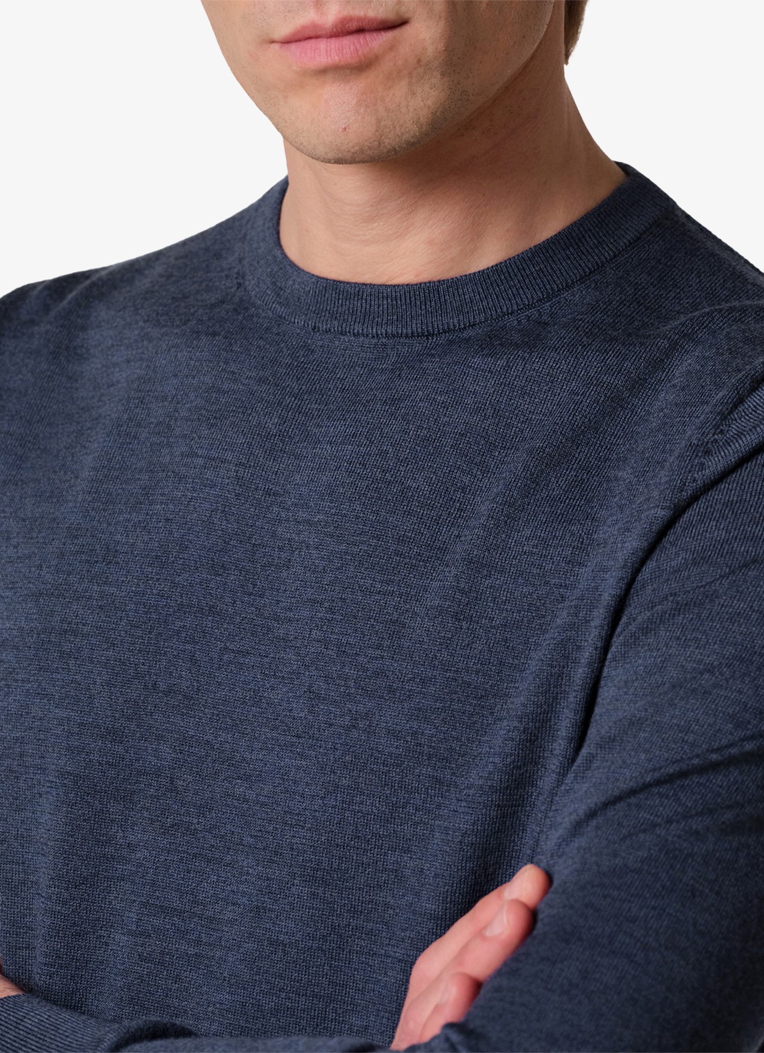 Profuomo Fijngebreide trui van wol met ronde hals - detail 5 donkerblauw
