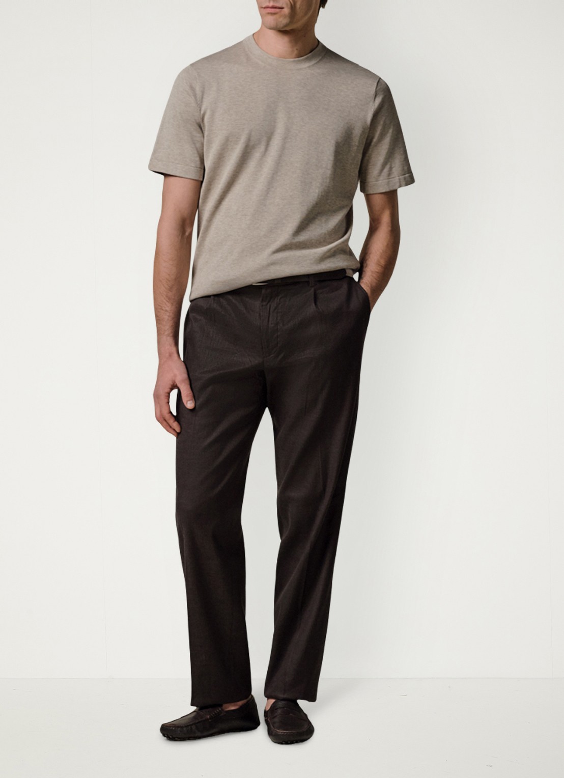 Profuomo Loose fit chino in linnenblend - voorkant 2 donkerbruin