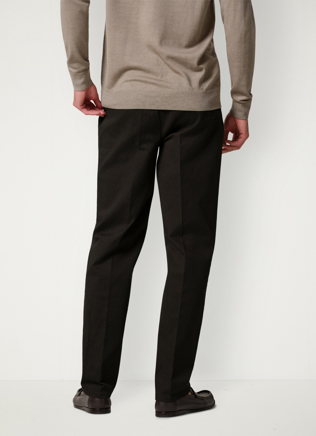 Profuomo Regular fit chino met steekzakken en stretch - achterkant 4 donkerbruin