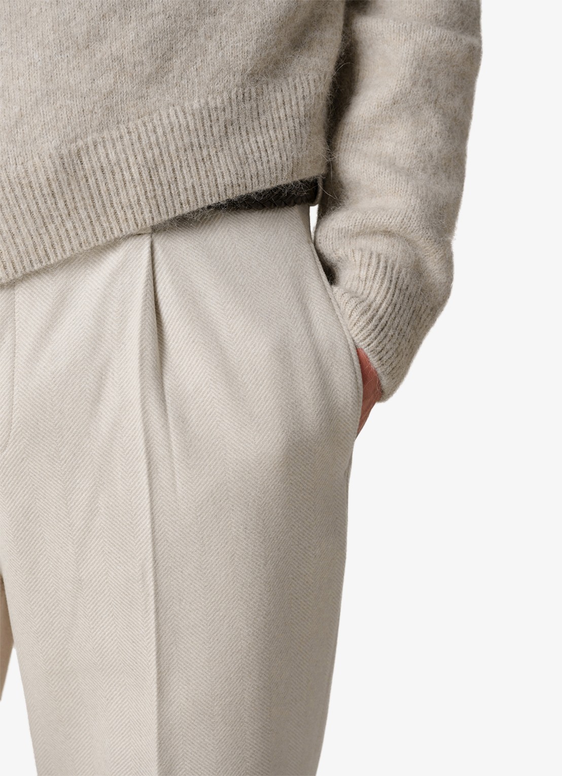 Profuomo Regular fit chino met visgraatdessin van wol - detail 3 beige