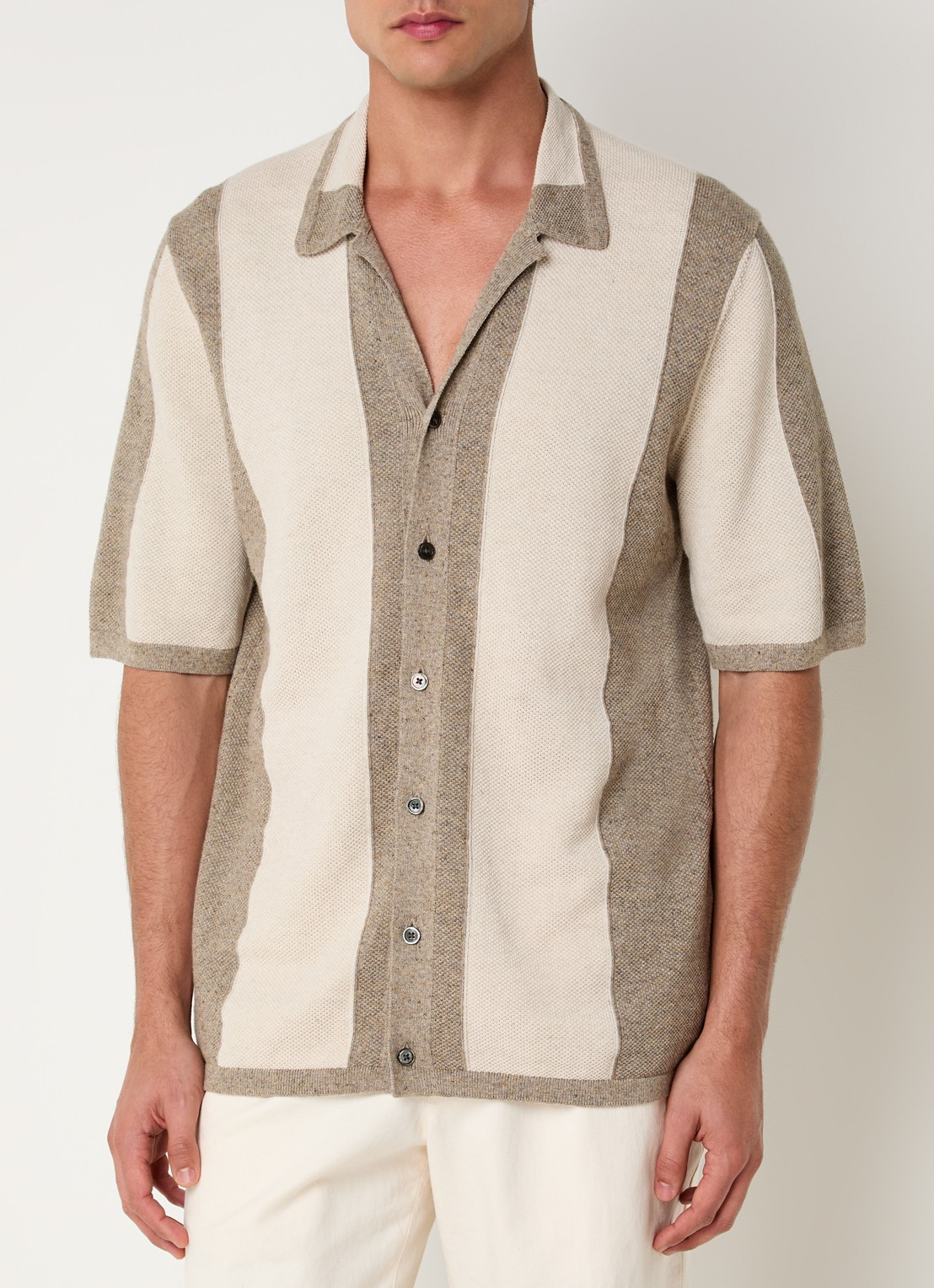 Profuomo Regular fit fijngebreide polo in linnenblend met streepprint - detail beige