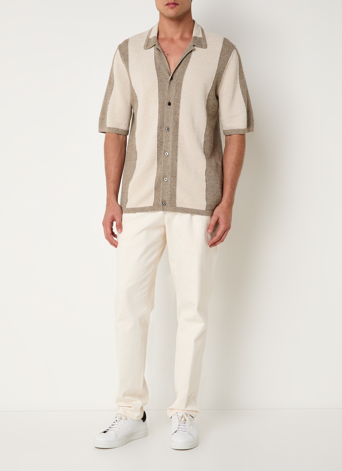 Profuomo Regular fit fijngebreide polo in linnenblend met streepprint - voorkant 3 beige