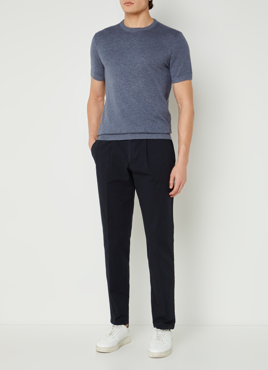 Profuomo Straight fit chino met steekzakken - voorkant 3 zwart