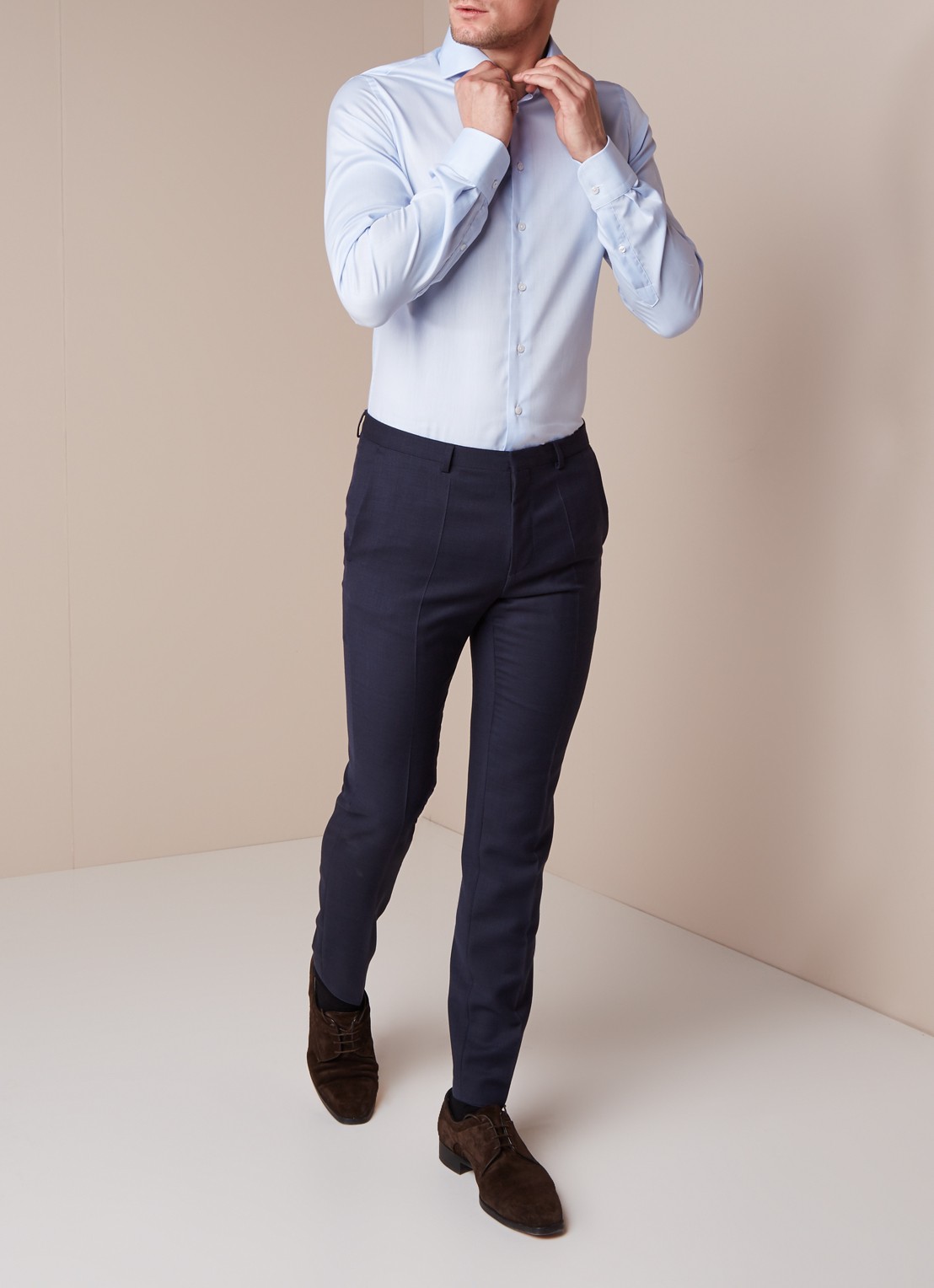 Profuomo Strijkvrij slim fit overhemd met extra lange mouw - voorkant 4 lichtblauw