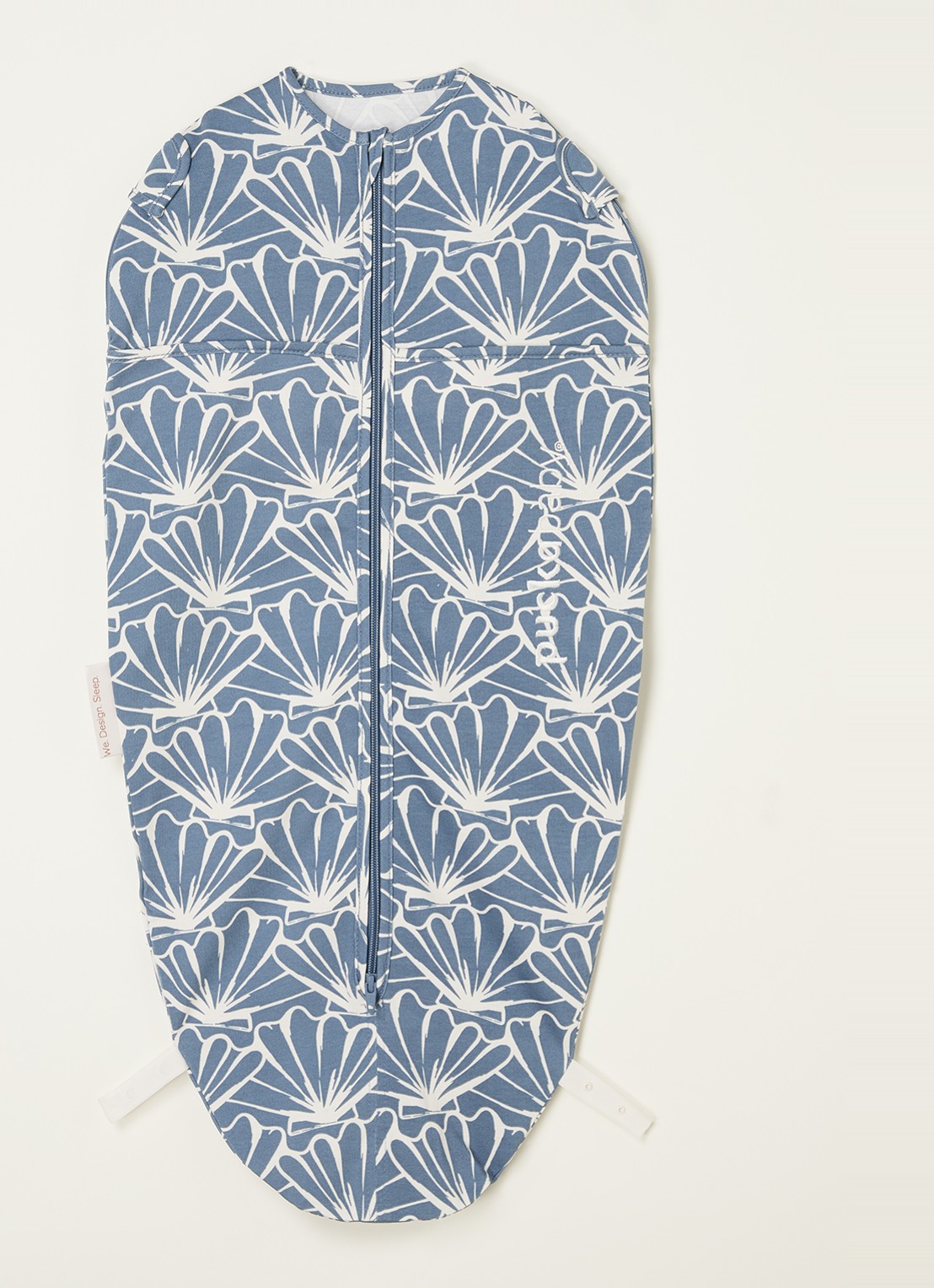 Puckababy Original mini slaapzak met print - voorkant staalblauw
