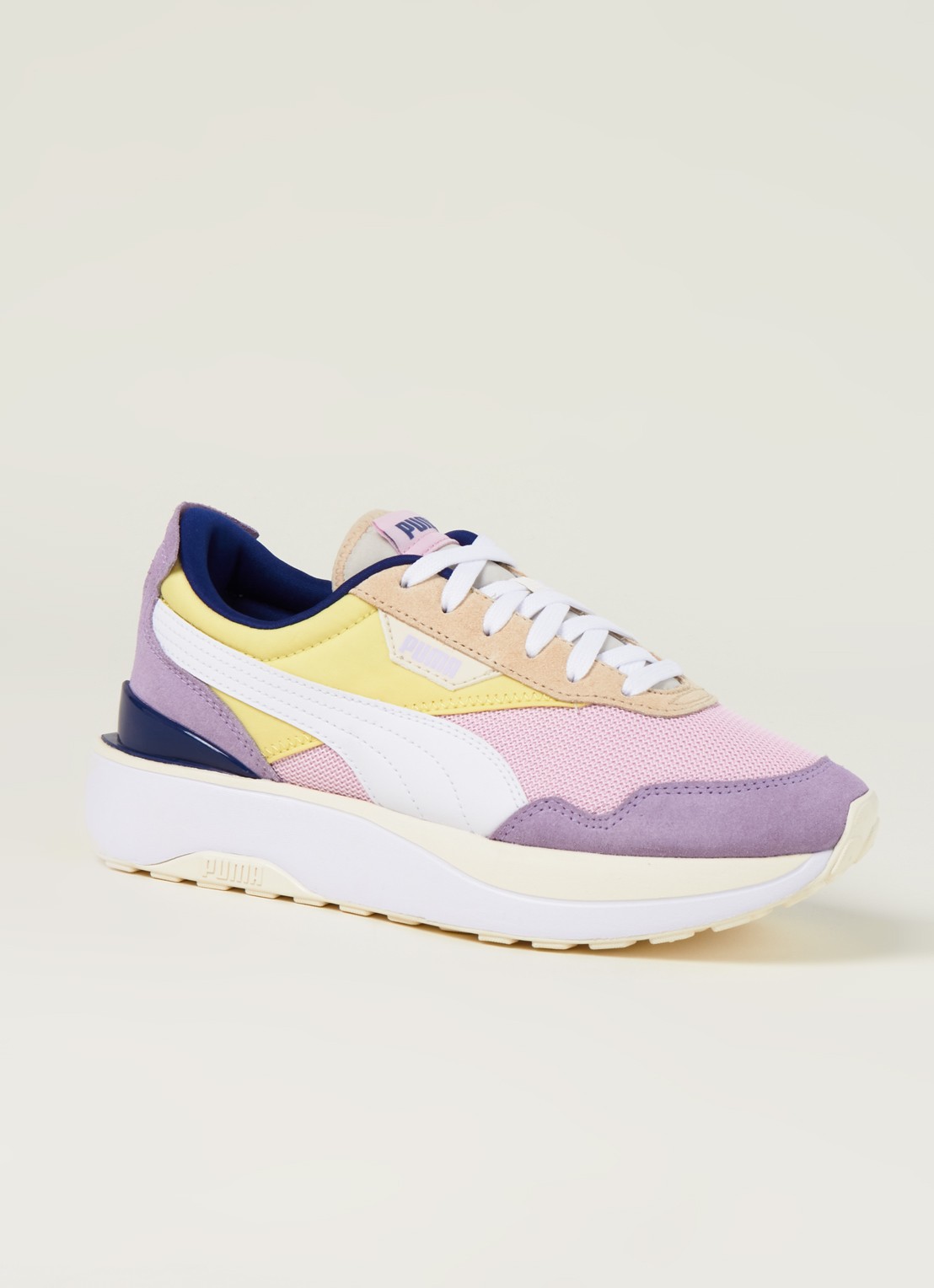 Puma Cruise Rider Silk Road sneaker met suède details - voorkant roze