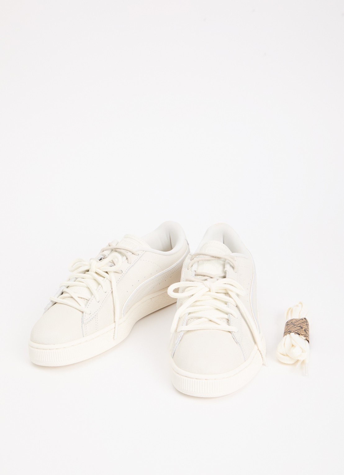Puma Suede Bloom Dress-Up sneaker van leer - detail lichtgrijs