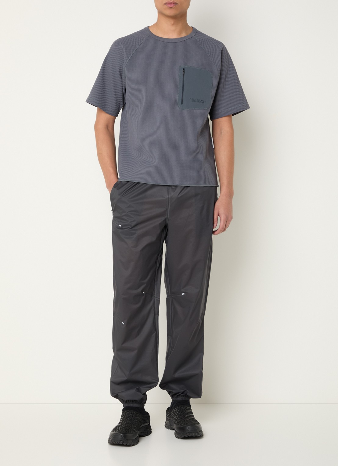 Purple Mountain T-shirt met logo en structuur - voorkant 4 antraciet