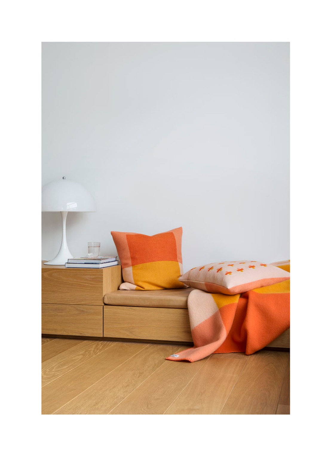 Røros Tweed Syndin plaid 135 x 200 cm - voorkant 2 oranje