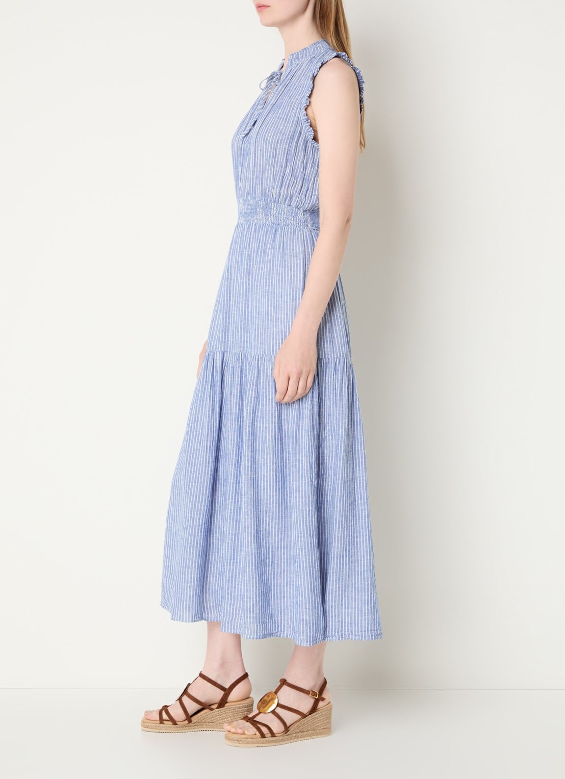 Rails Alessi mouwloze maxi jurk in linnenblend met volant - voorkant 3 lichtblauw