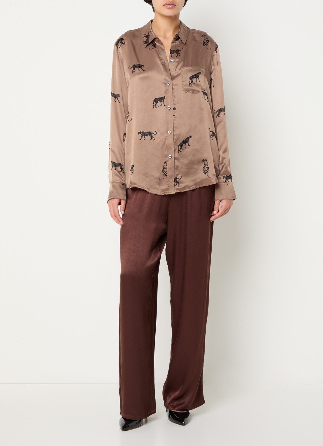 Rails Alyssa blouse van satijn met print - voorkant 4 roestbruin