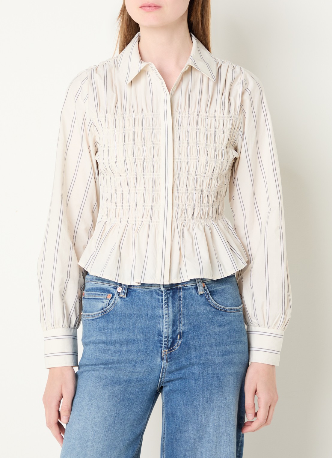 Rails Bradshaw blouse met streepprint en smockwerk - detail 3 ivoor