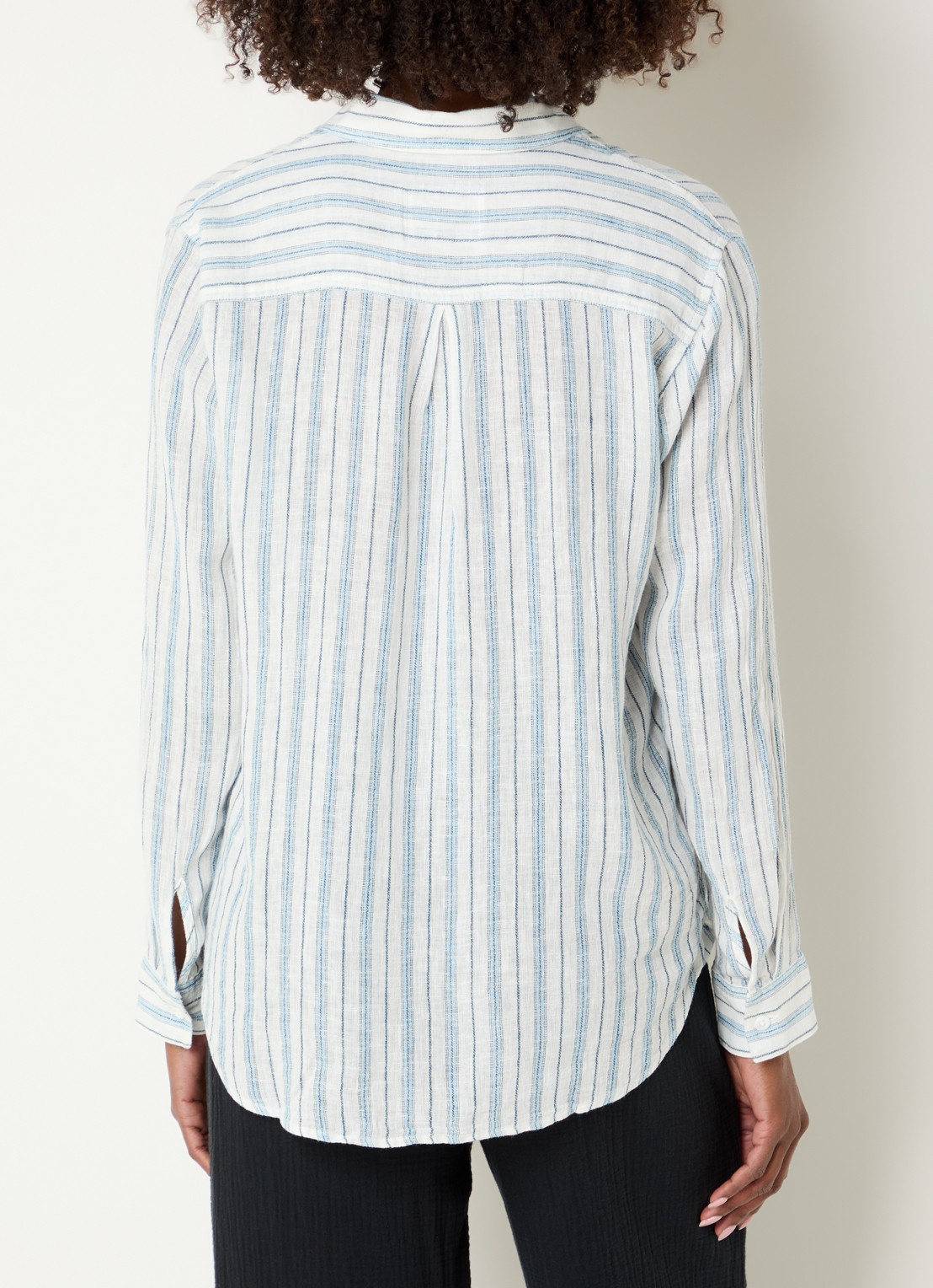 Rails Charli blouse in linnenblend met streepprint - achterkant blauwgrijs