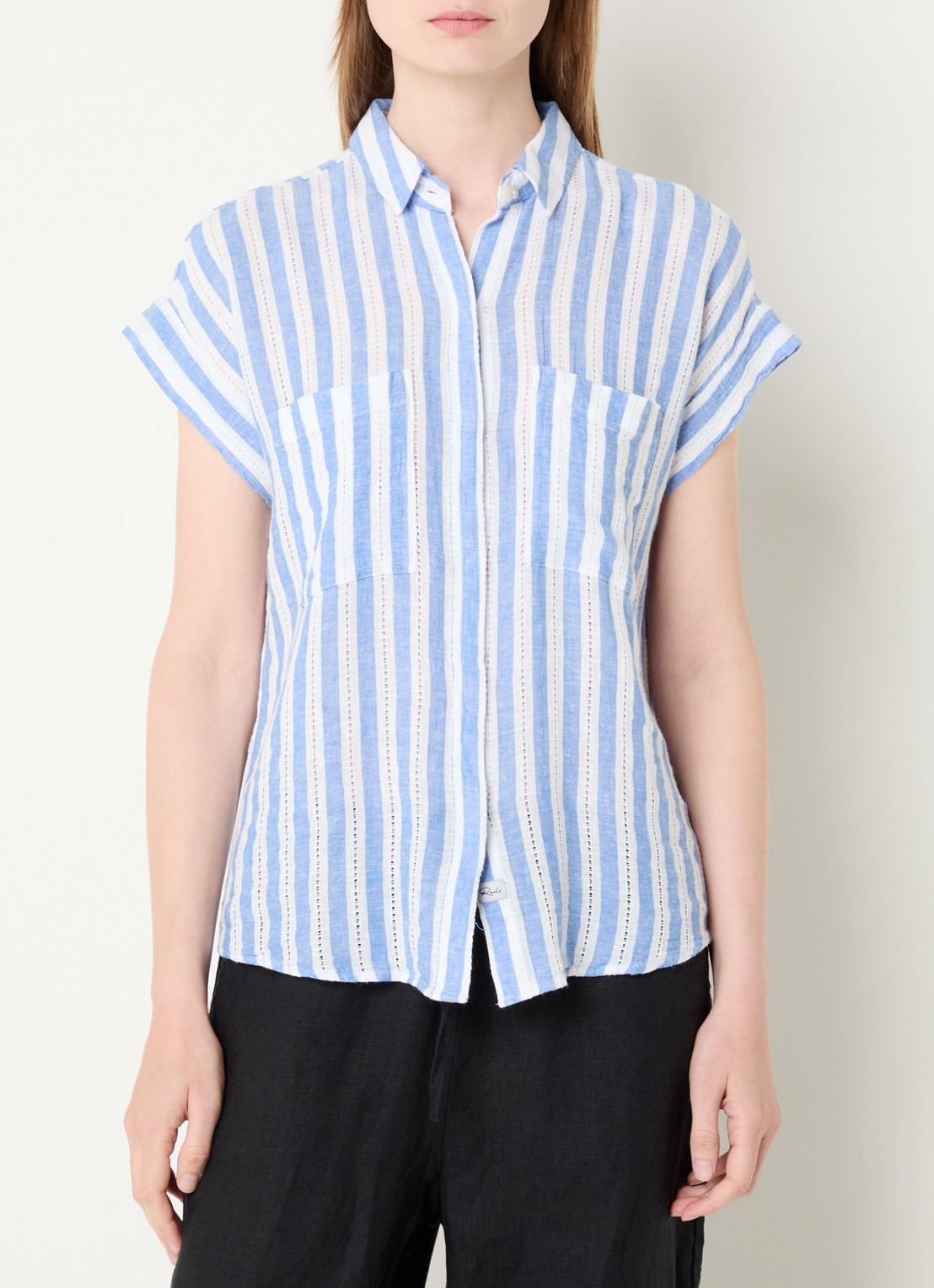 Rails Cito blouse in linnenblend met streepprint - detail 2 blauwgrijs