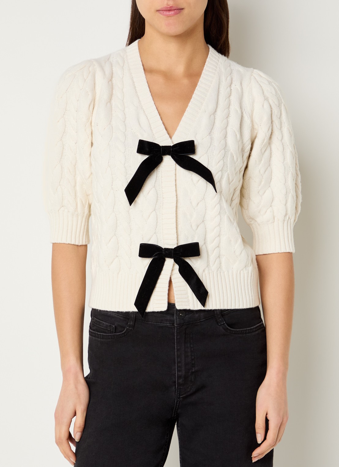 Rails Clarissa kabelgebreid vest met strikdetail - detail 3 gebroken wit