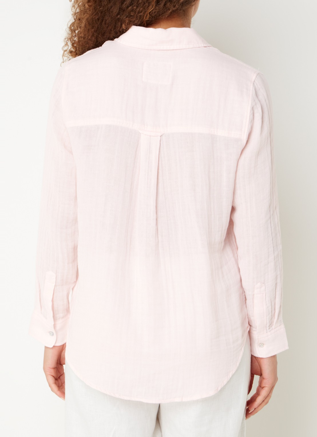Rails Ellis blouse van  katoen met borstzak - achterkant lichtroze
