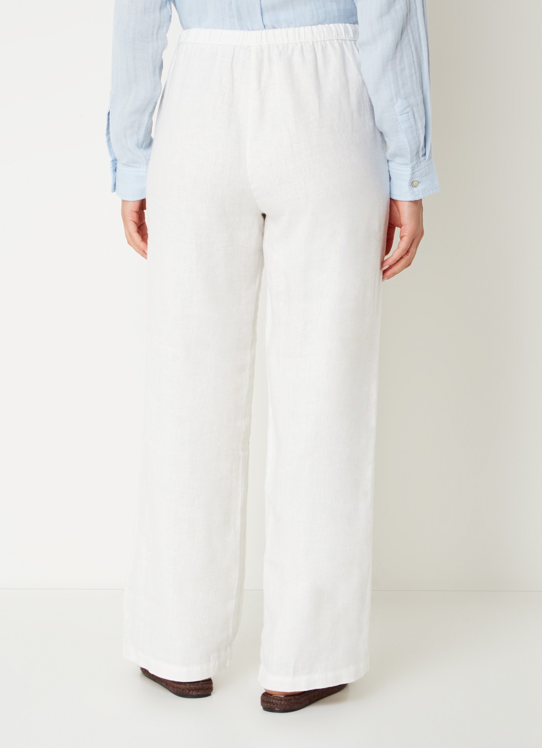 Rails Emmie mid waist loose fit broek van linnen met steekzakken - achterkant 2 wit
