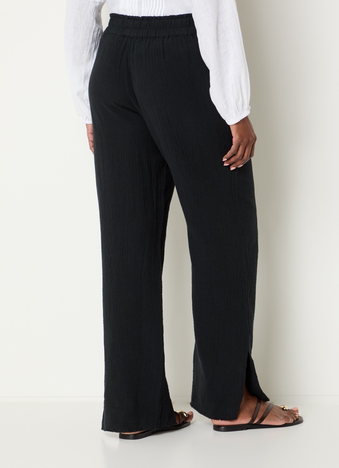 Rails Leon mid waist straight fit broek van  katoen met structuur - achterkant 3 zwart