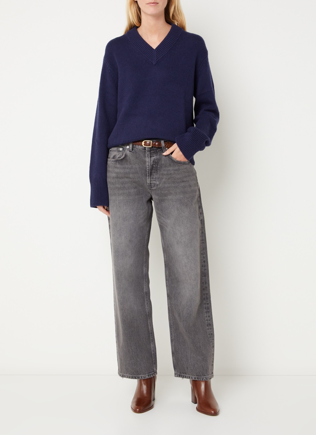 Rails Low waist straight fit jeans met gekleurde wassing - voorkant 2 grijs