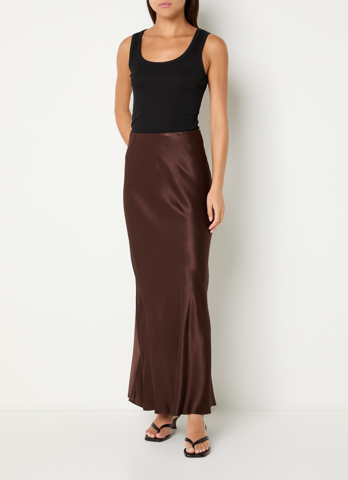 Rails Romina maxi rok van satijn - voorkant 4 bruin