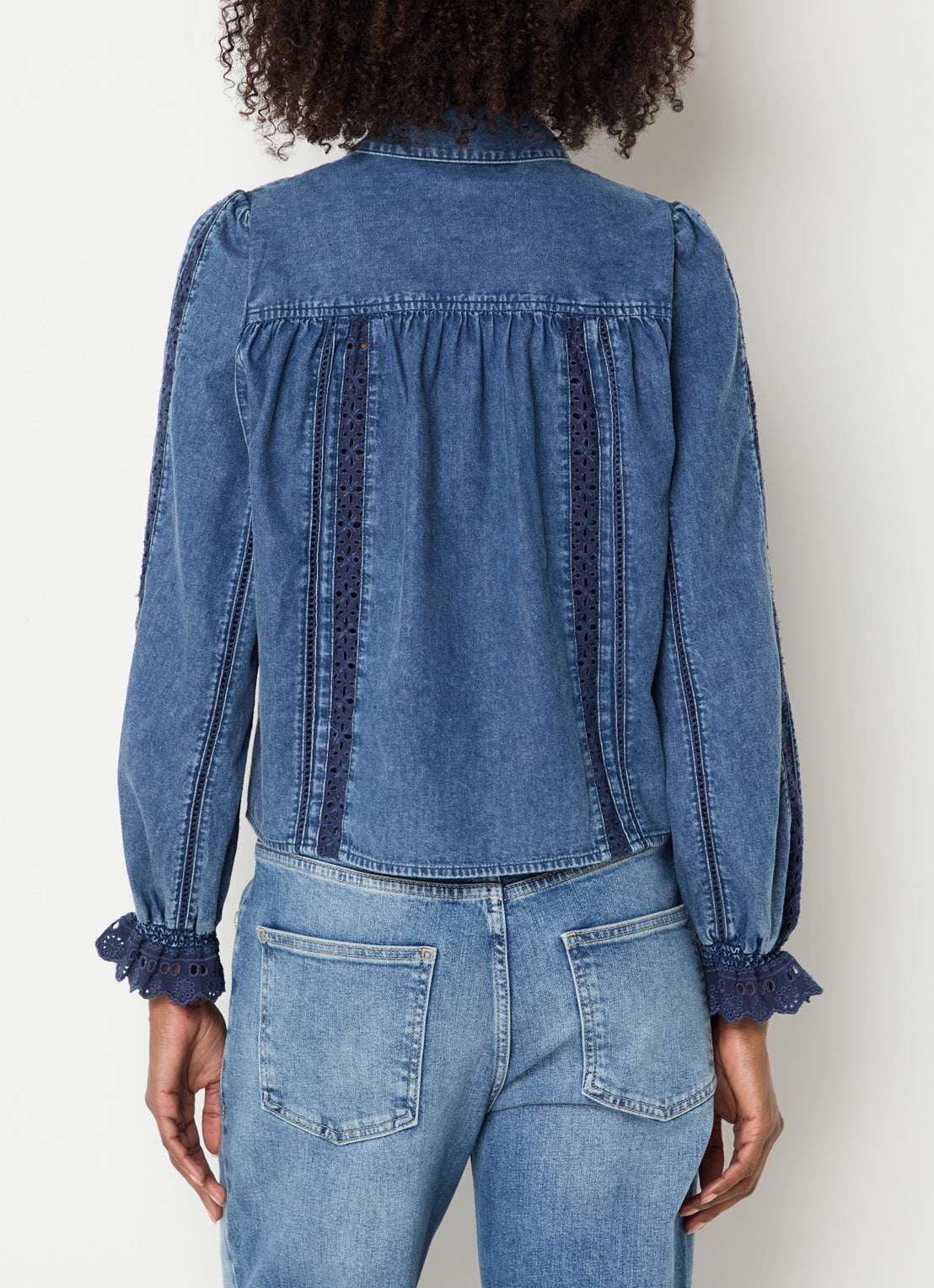 Rails Rowen blouses van denim met opengewerkt dessin - achterkant 2 blauw