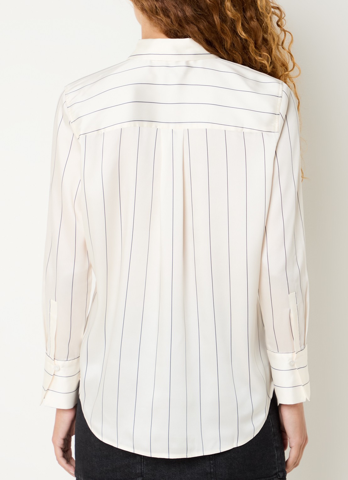 Rails Saige blouse van satijn met streepprint - achterkant 4 creme