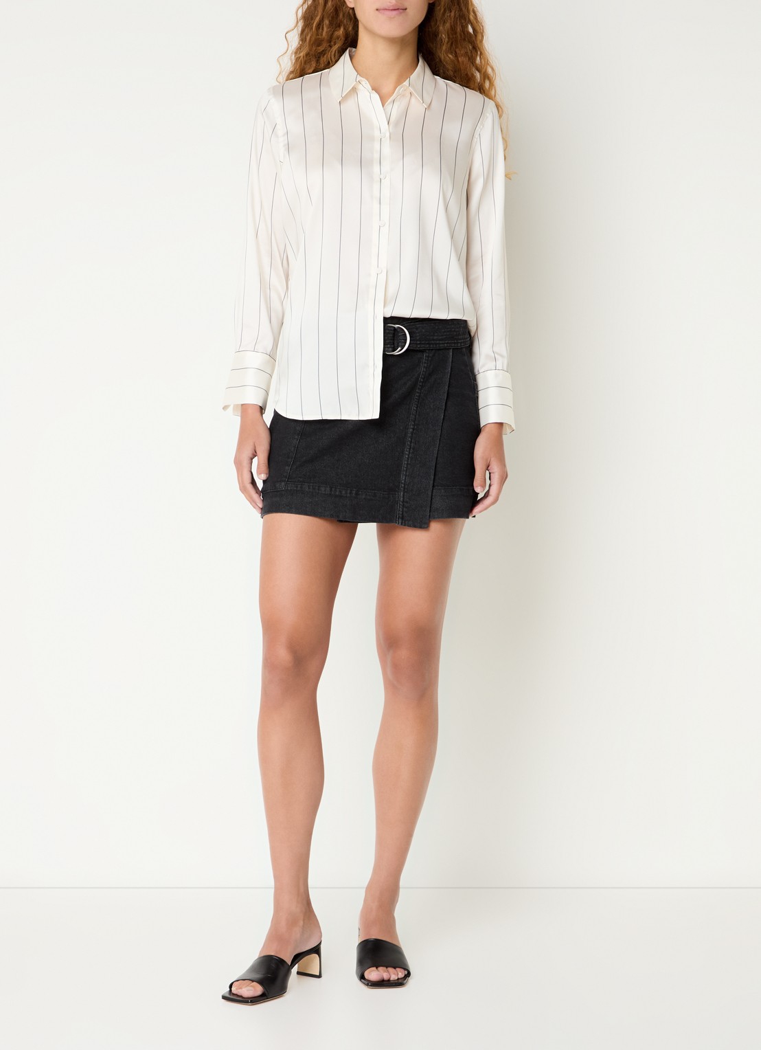 Rails Saige blouse van satijn met streepprint - voorkant 3 creme