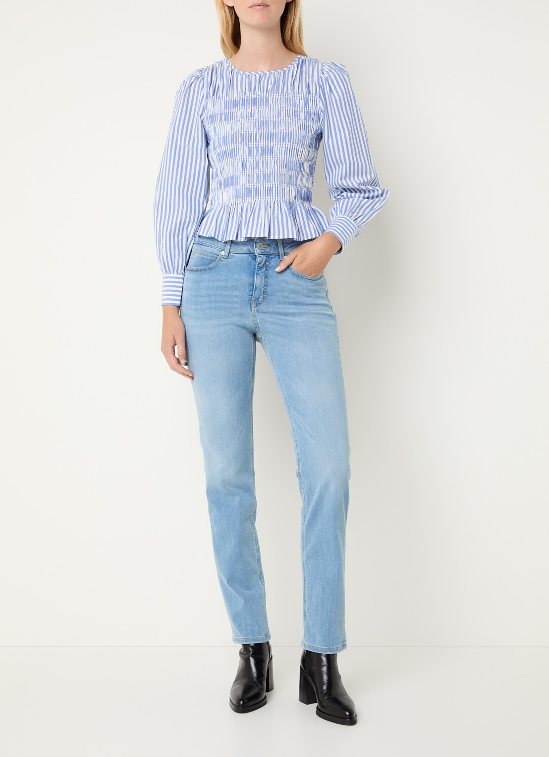 Rails Tabi tuniek met streepprint en smockwerk - voorkant 4 lichtblauw