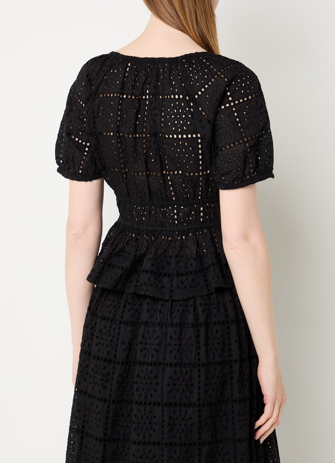 Rails Top met broderie en V-hals - achterkant 2 zwart