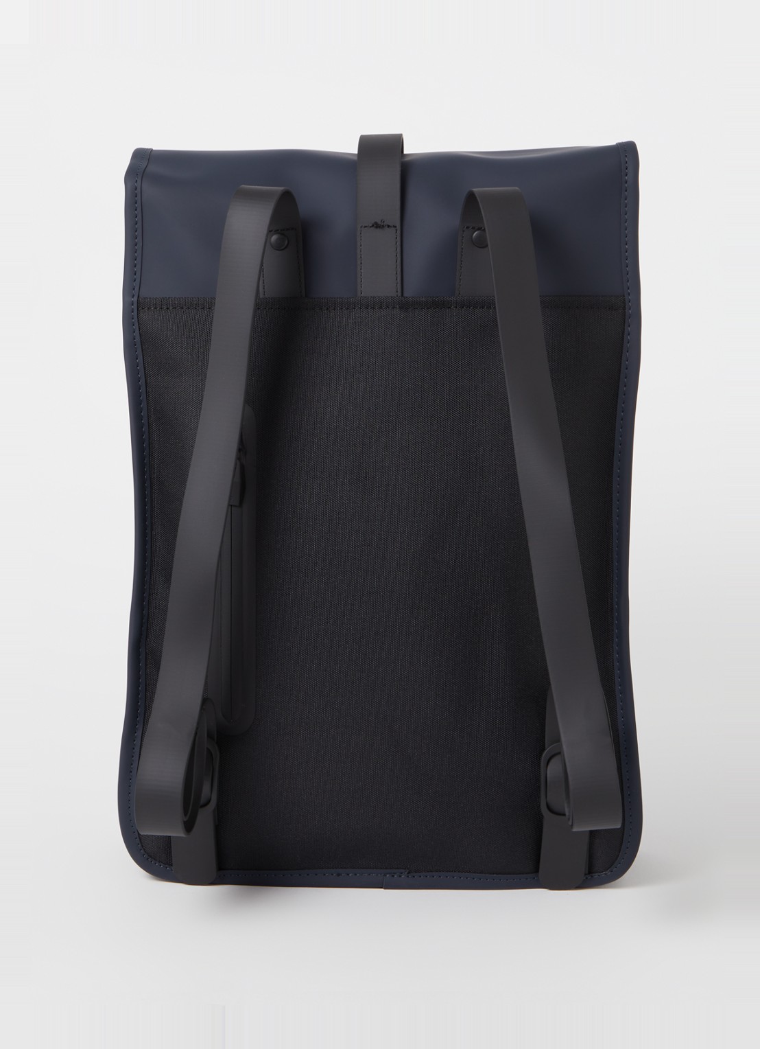 Rains Mini W3 rugzak met 15 inch laptopvak en waterafstotende coating - achterkant donkerblauw