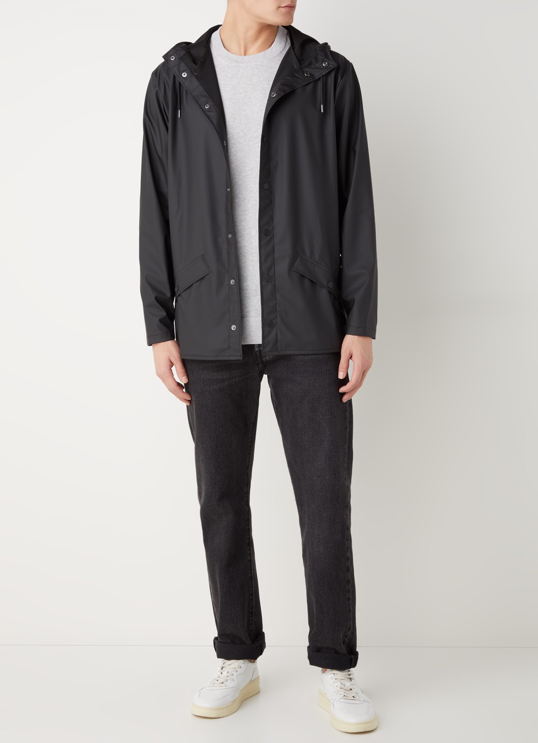 Rains Regenjas met klepzakken en capuchon - voorkant 3 zwart