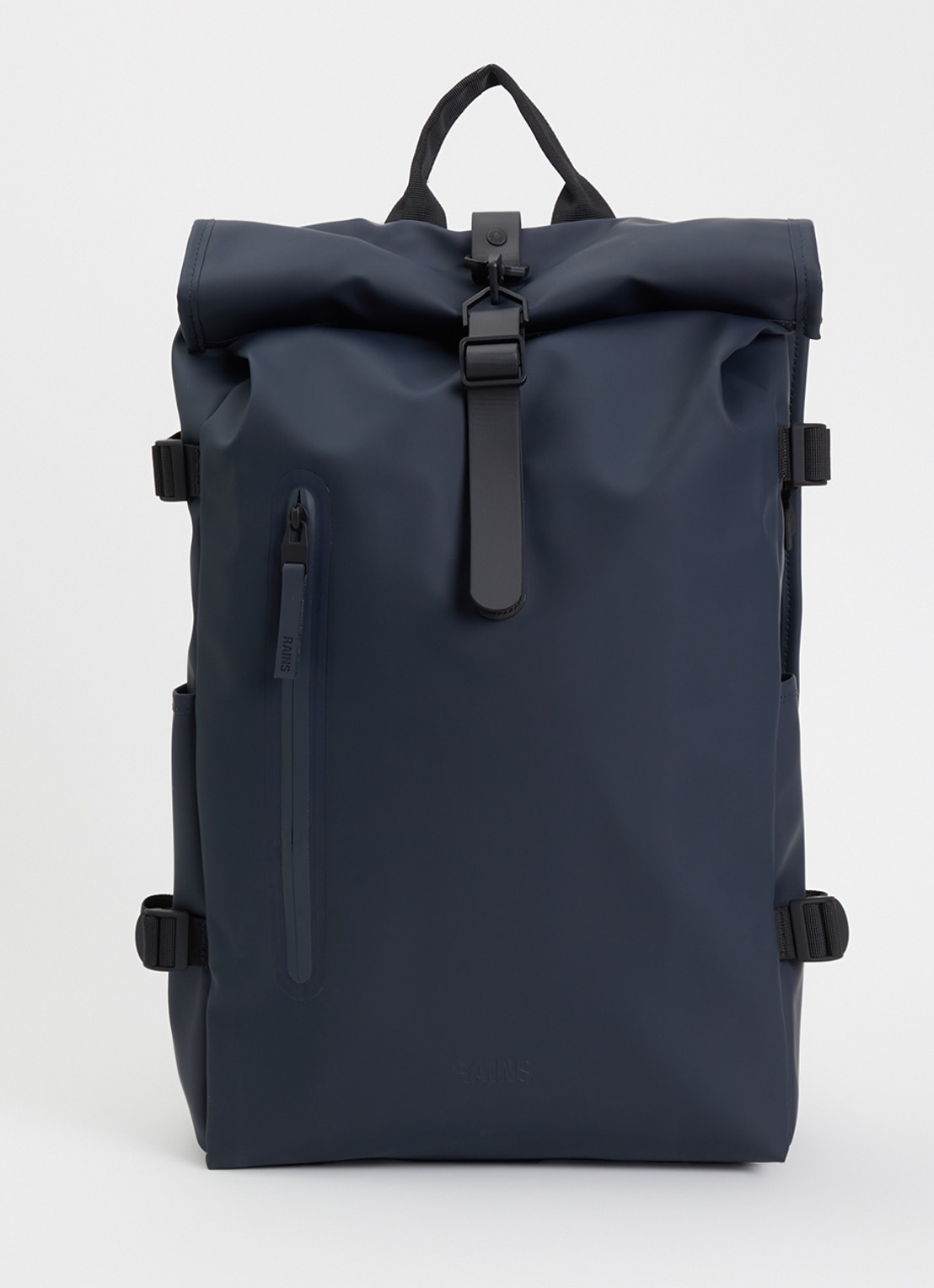 Rains Rolltop Large rugzak met 16 inch laptopvak en waterafstotende coating - voorkant 3 donkerblauw