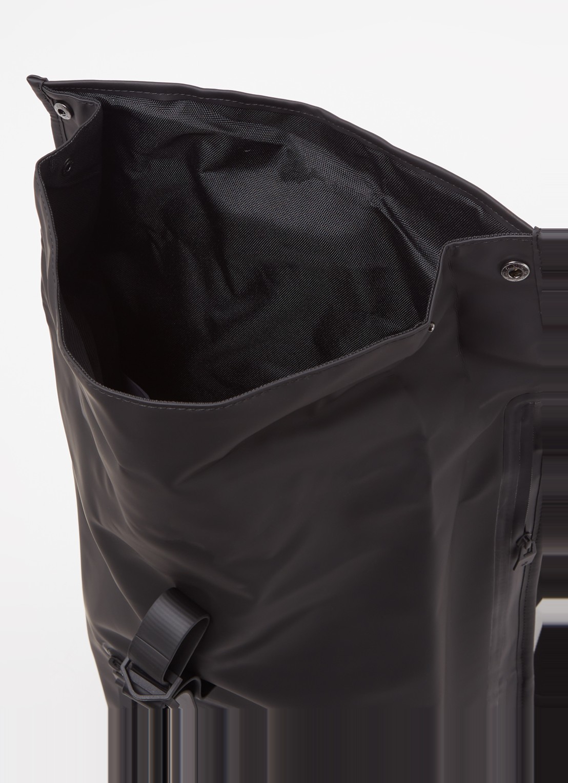 Rains Rolltop rugzak met 16 inch laptopvak - detail zwart