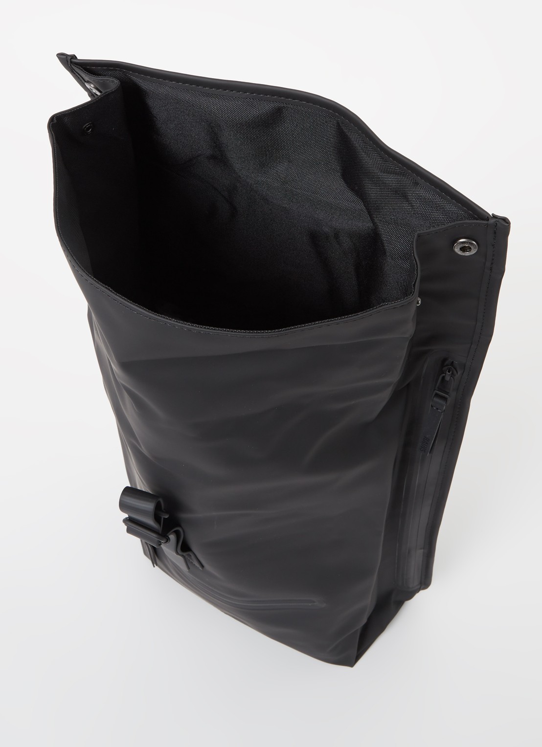 Rains Rolltop rugzak met laptopvak - detail zwart