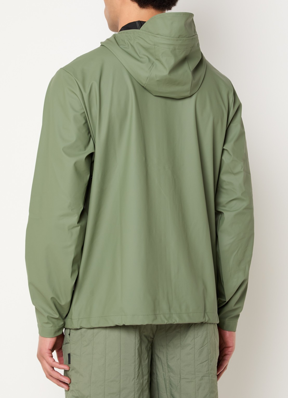 Rains Softshell jack met capuchon - achterkant legergroen