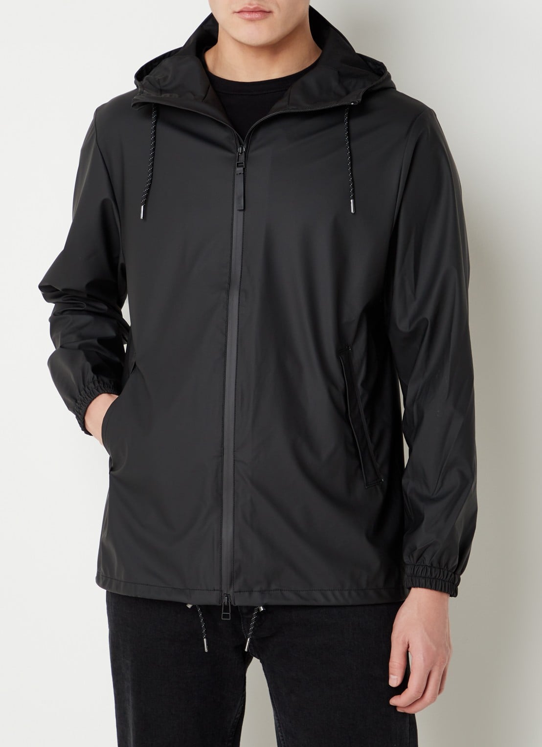 Rains Storm Breaker regenjas met capuchon en steekzakken - detail 4 zwart